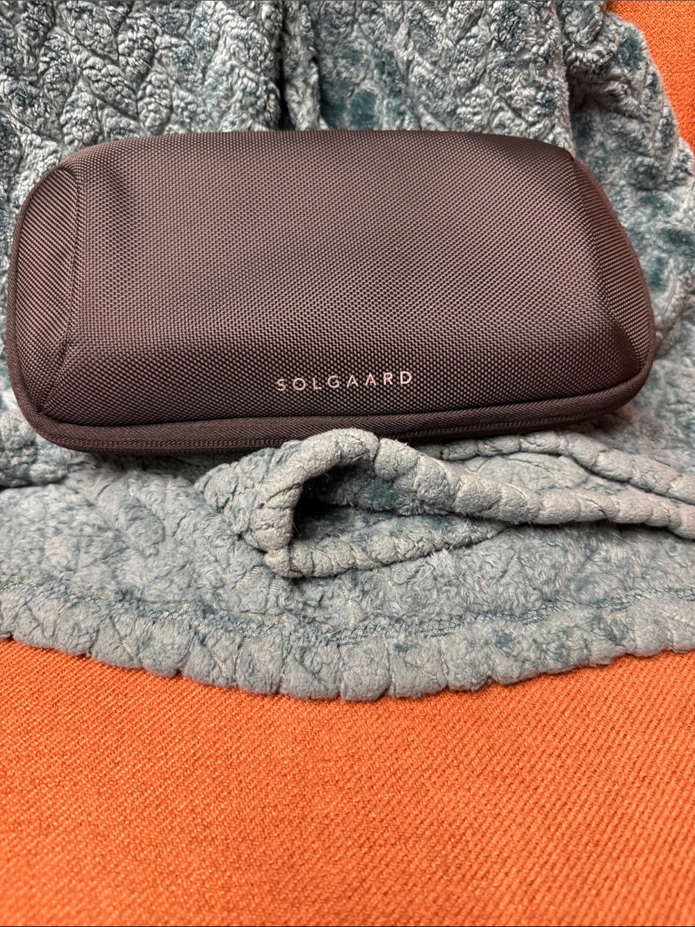 Solgaard Black Tech Organizer Case